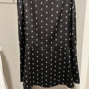 Loft midi skirt size 2 petite. Great condition. Fits true to size